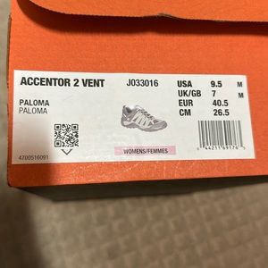 Merrell Accentor 2 Vent women’s hiking shoes. Size USA 9.5